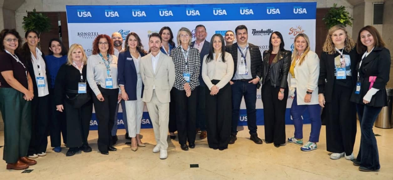 Group photo of Brand USA team during Chile sales mission event.